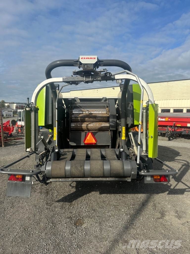 CLAAS Rollant 455 Uniwrap Rundbalspressar