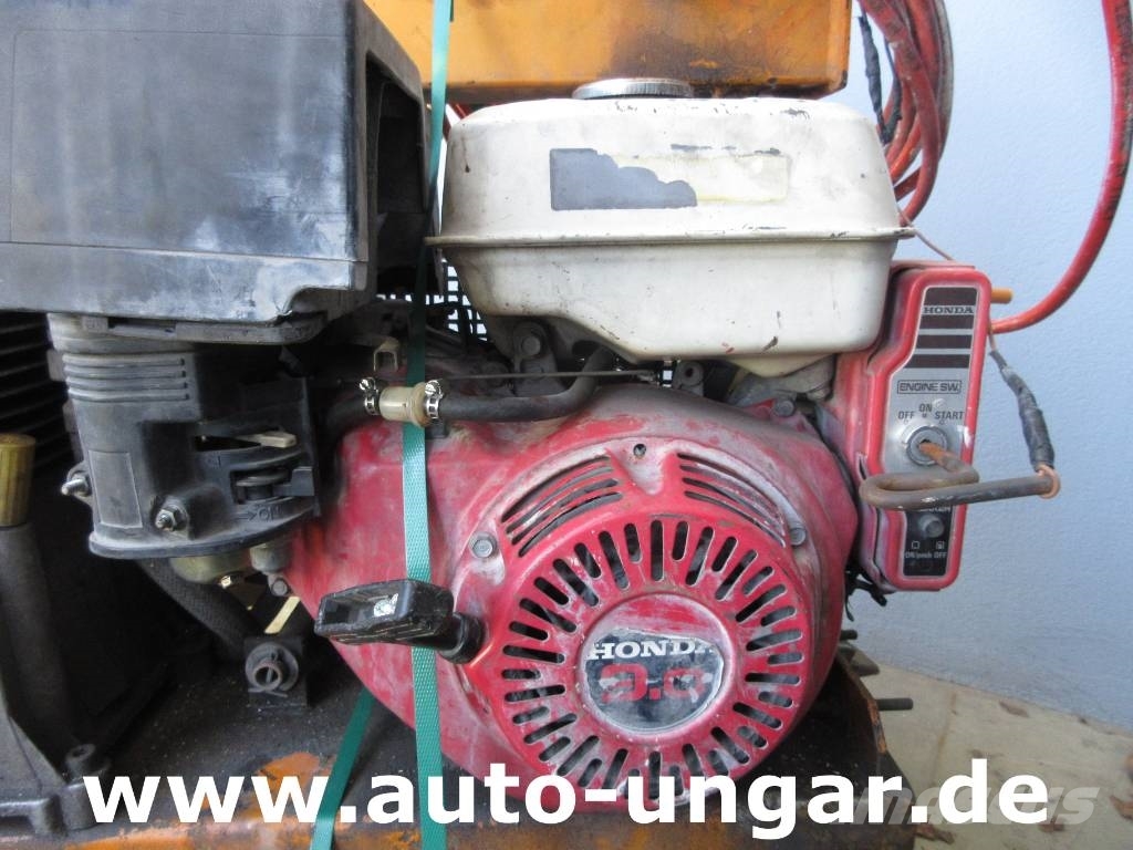 Hofmann H8 Roadmarking Machine Bj. 1995 Ersatzteilträger S Ostatní
