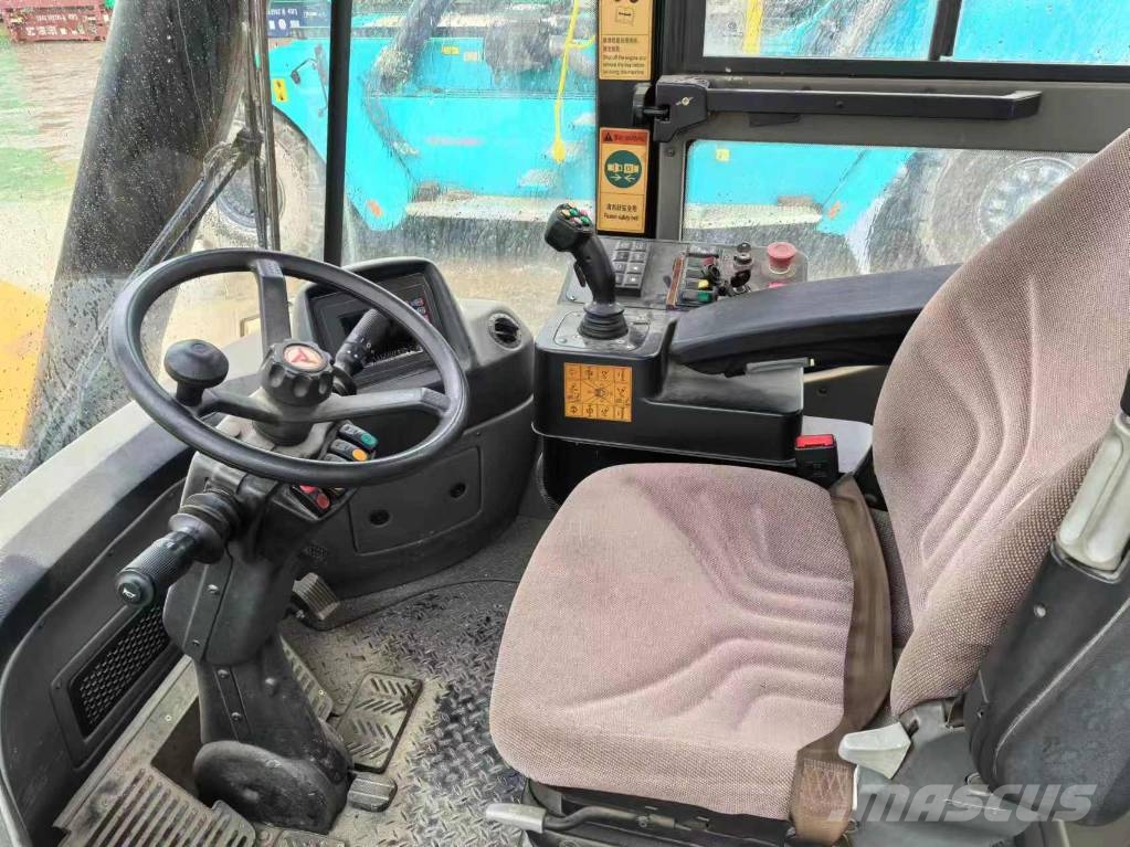Sany SRSC45V 3000 units excavators in stock Bageri guseničari