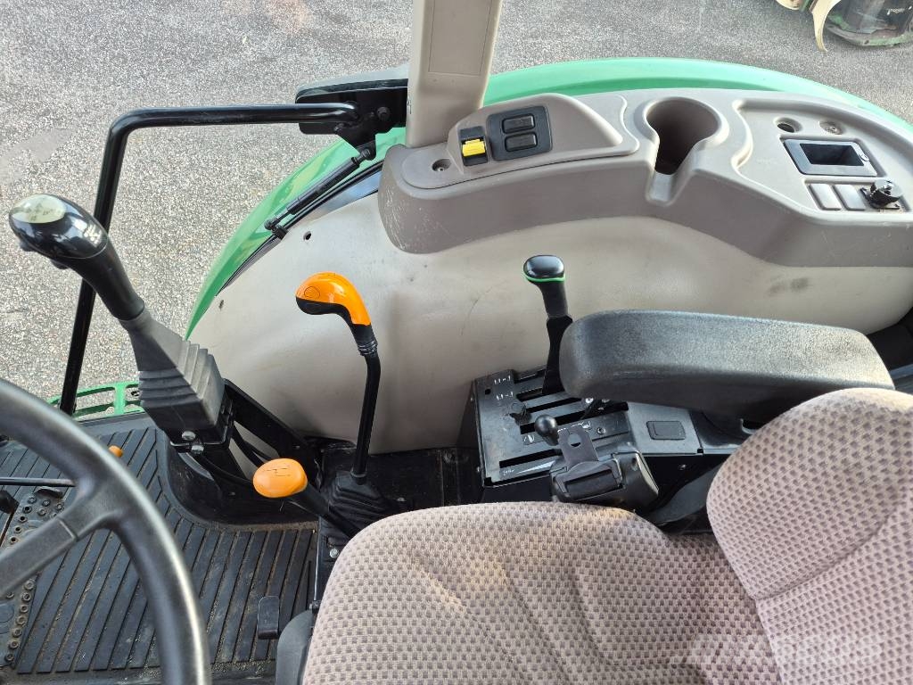 John Deere 5065 M Traktorid