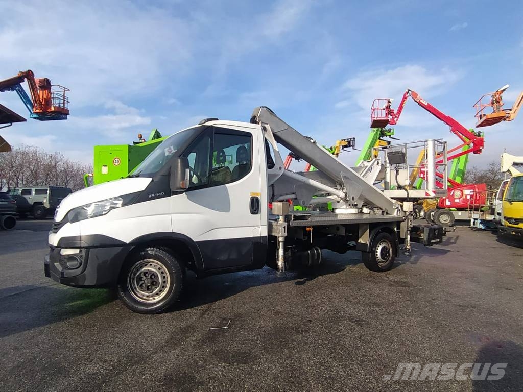 Multitel MX210 LKW-Arbeitsbühnen