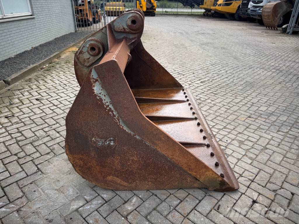 Liebherr Heavy-Duty Loading Bucket R950 SME - 2,35m Κουβάδες