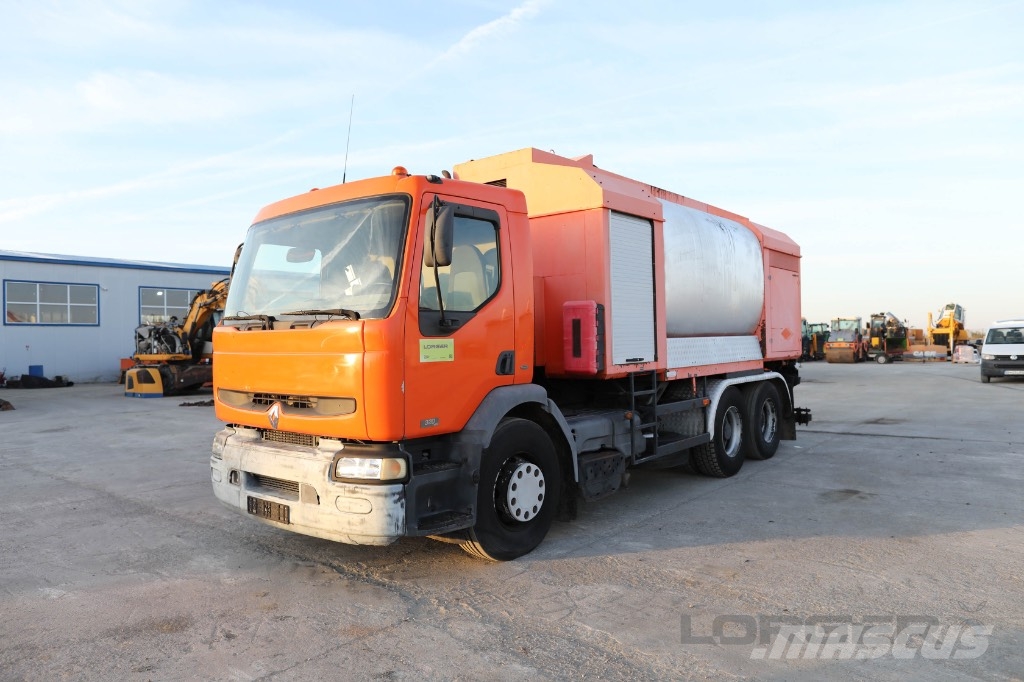 Renault Strassmayr SBS 8000 TH 水車
