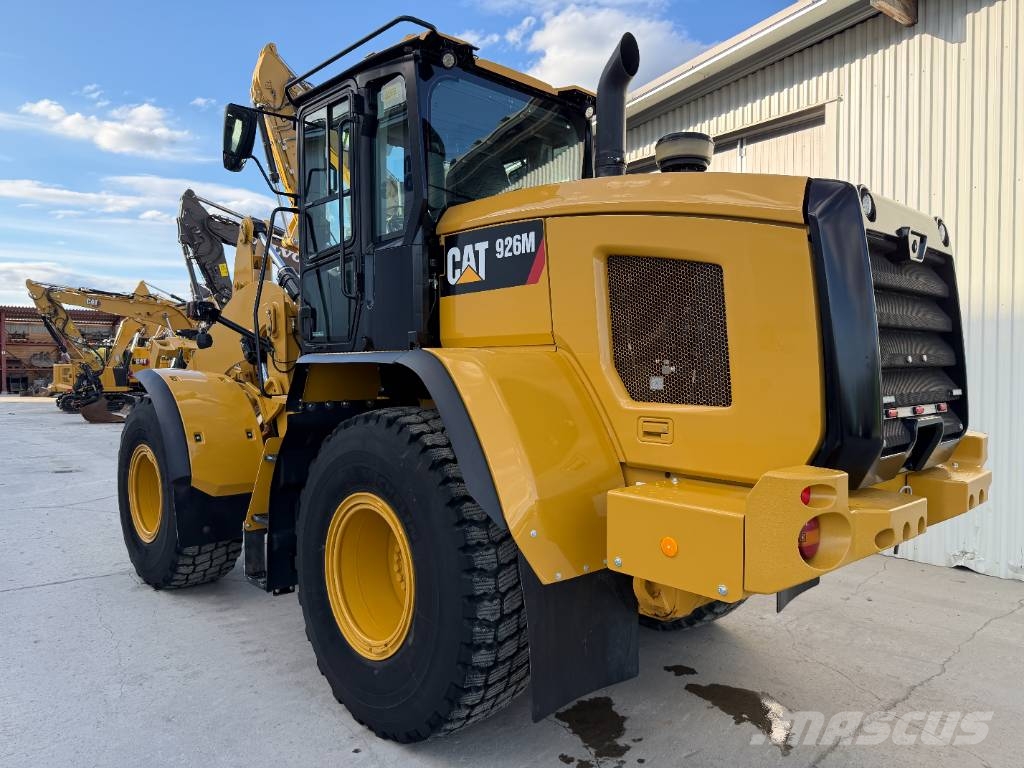 CAT 926M Rataslaadurid