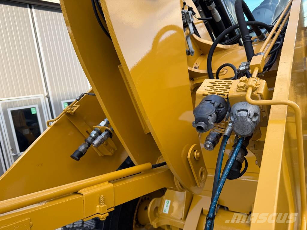 CAT 926M Rataslaadurid