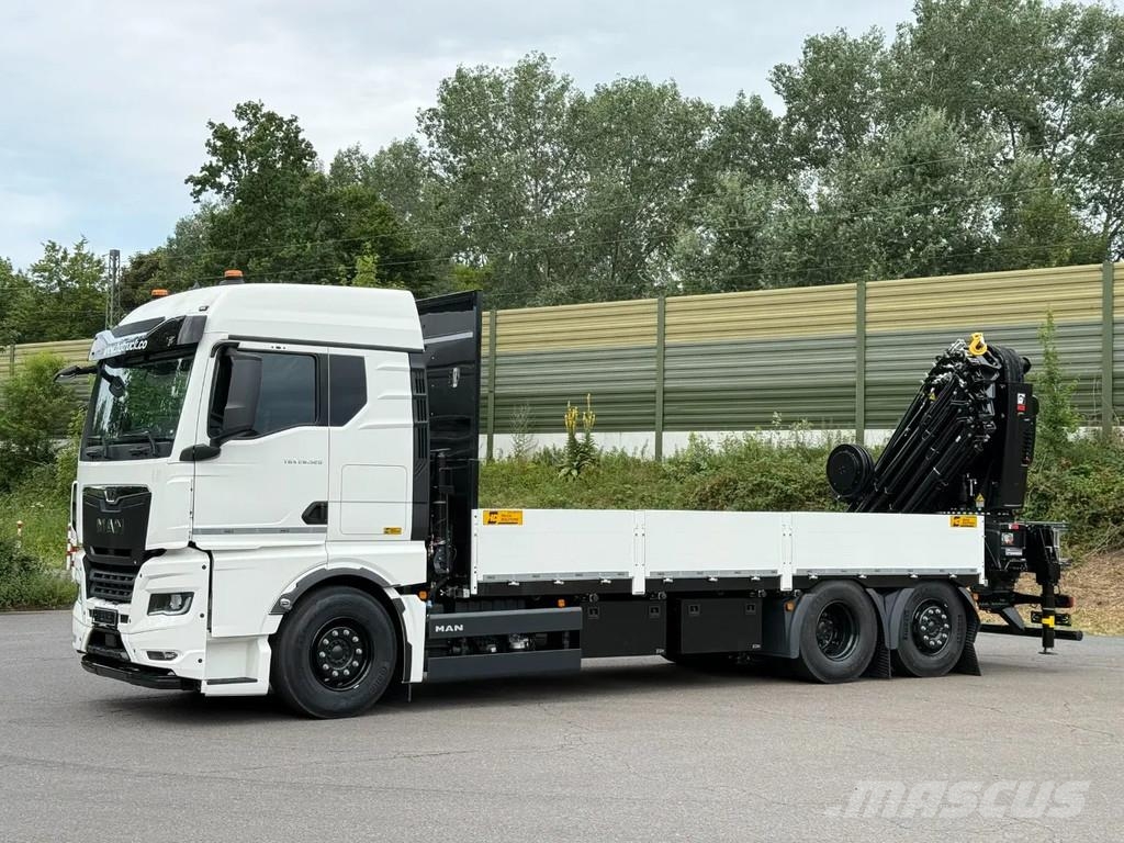 MAN TGX 26.520 MAN TGX 26.520 TG3 Retarder / 6X2 Hiab All-Terrain-Krane