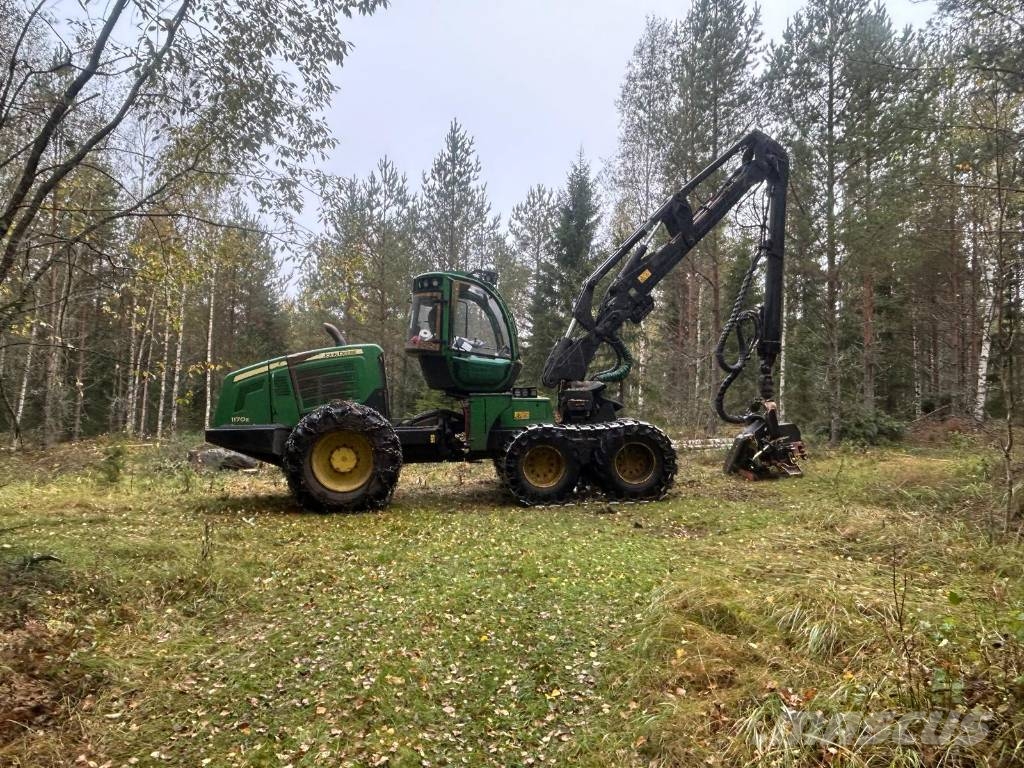 John Deere 1170 E Harvesteri