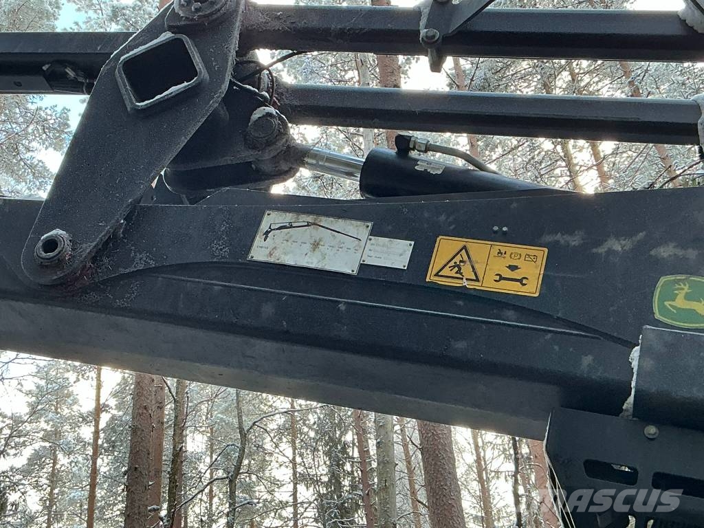 John Deere 1170 E Harvesteri