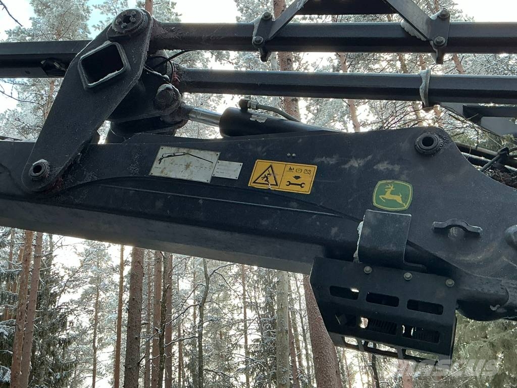 John Deere 1170 E Harvesteri