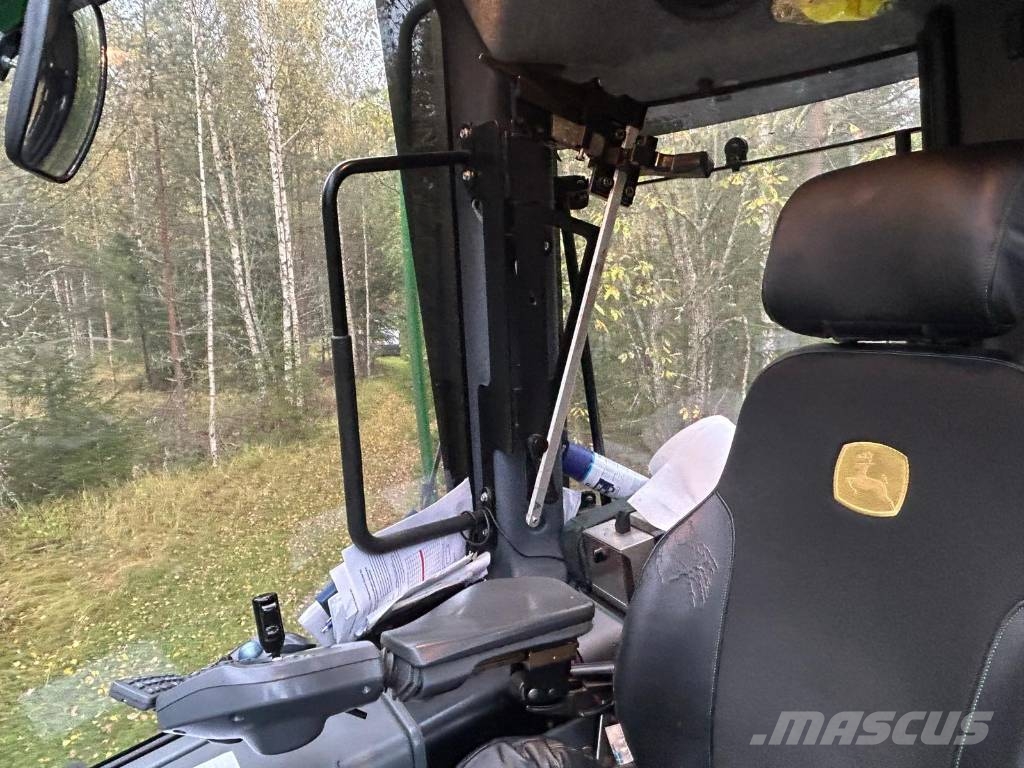 John Deere 1170 E Harvesteri