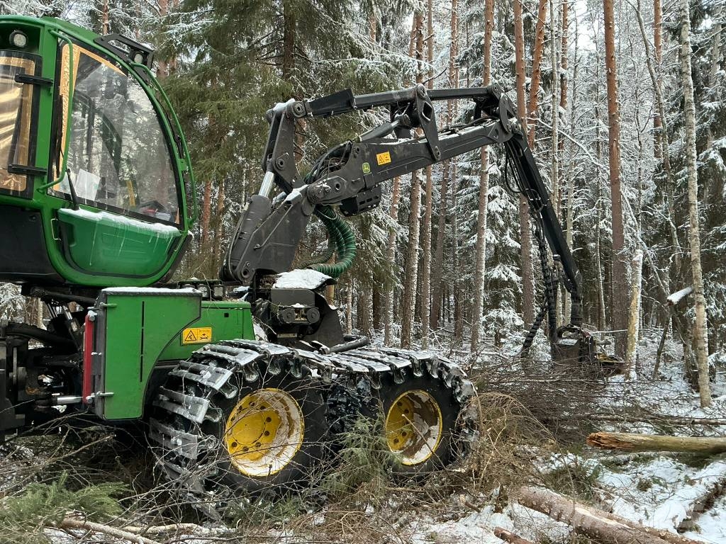 John Deere 1170 E Harvesteri