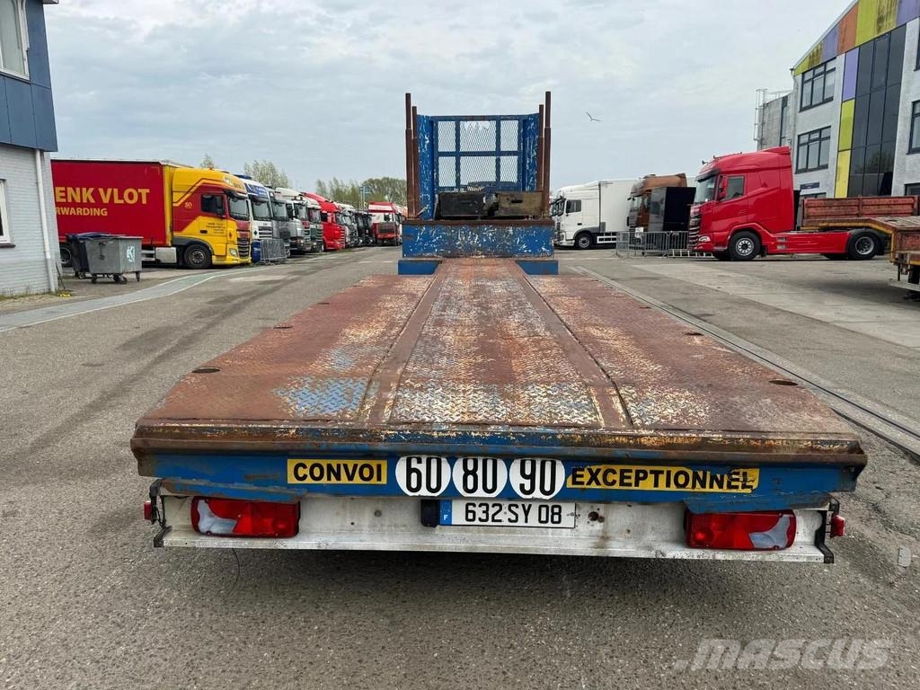 Louault 3 AXLE - WITH RAMPS Low loader-semi-trailers