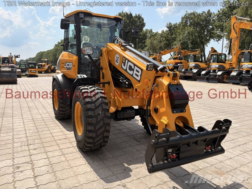 JCB TM 220 40 km/h NEU 伸缩臂叉装车|叉装车