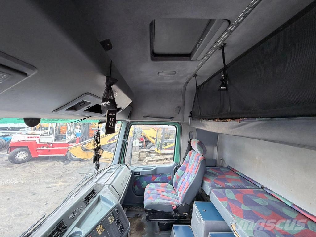 Mercedes-Benz Actros 1848 Open Box EPS Gearbox 3 Pedal V8 Aircon Camiones plataforma