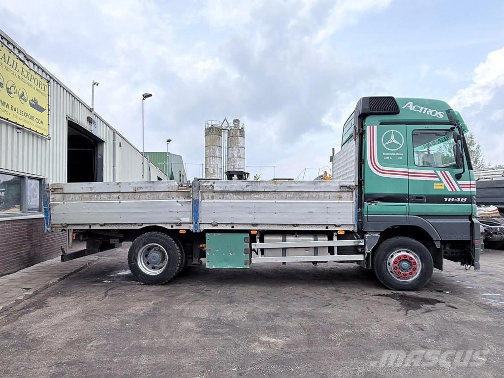 Mercedes-Benz Actros 1848 Open Box EPS Gearbox 3 Pedal V8 Aircon Camiones plataforma