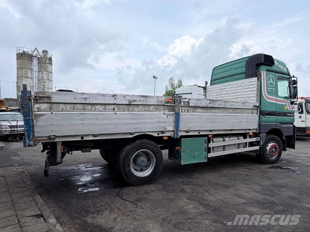 Mercedes-Benz Actros 1848 Open Box EPS Gearbox 3 Pedal V8 Aircon Camiones plataforma