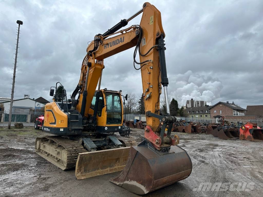 Hyundai HX 235 LCR Kettenbagger / AC / 87.500 EUR Гусеничні екскаватори