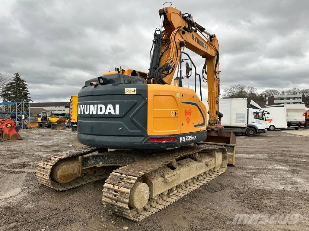 Hyundai HX 235 LCR Kettenbagger / AC / 87.500 EUR Гусеничні екскаватори