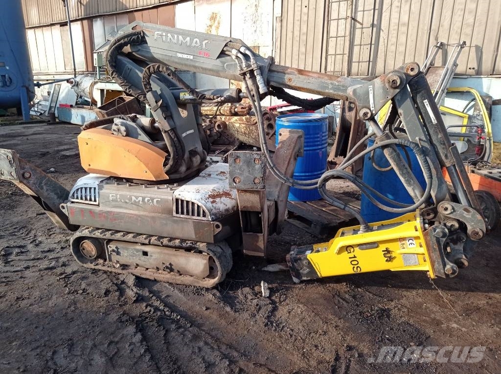 Finmac F16 Bageri za rušenje