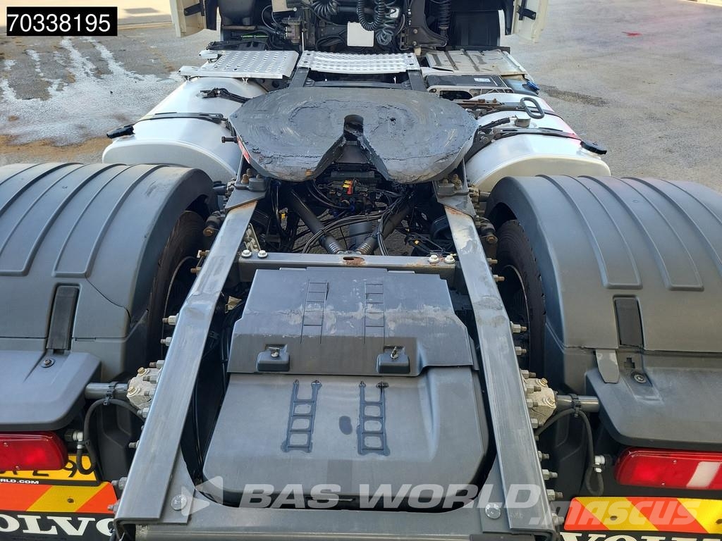 Volvo FH 500 4X2 NL-Truck APK I-ParkCool 2x Tanks 曳引機組件