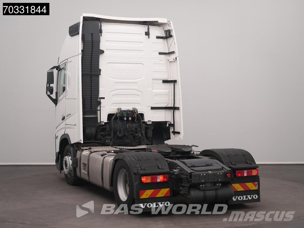 Volvo FH 500 4X2 XL 2x Tanks I-ParkCool ACC APK 05-2027 中古トラクターヘッド | トレーラーヘッド