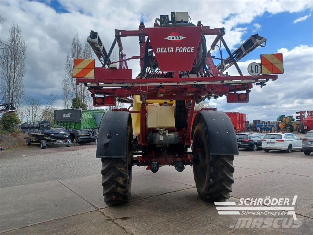 Hardi COMMANDER 7000 | 30 METER Opryskiwacze zaczepiane