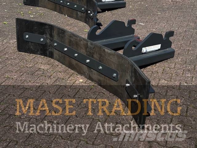 Mase Rubberschuif | Modderschuif | CW30 | Lepelinsteek Бульдозерные отвалы