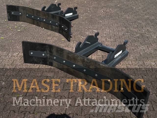 Mase Rubberschuif | Modderschuif | CW30 | Lepelinsteek Бульдозерные отвалы