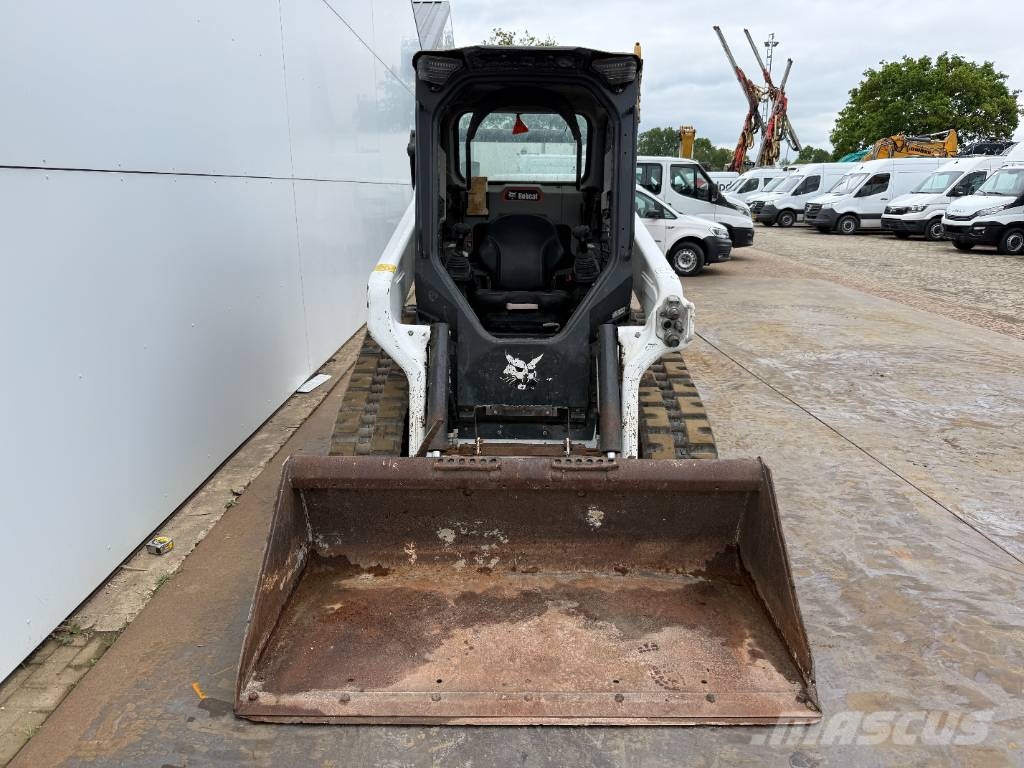 Bobcat T64 - Two-Speed Compact Track Loader Skid steer mini utovarivači