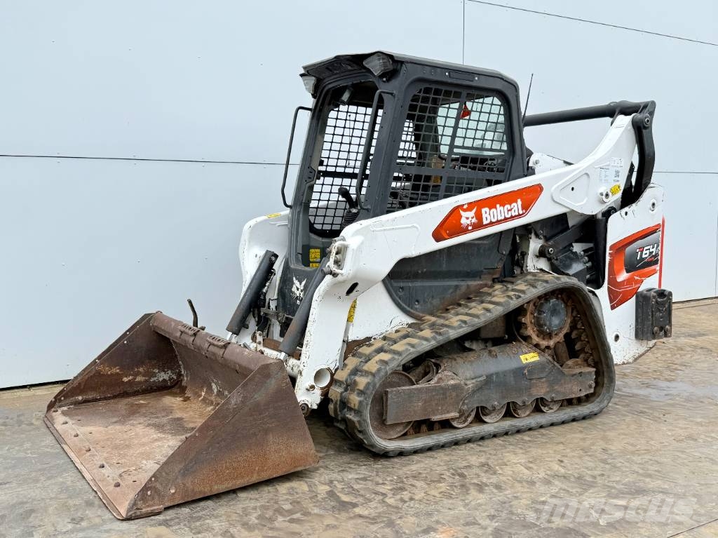 Bobcat T64 - Two-Speed Compact Track Loader Skid steer mini utovarivači