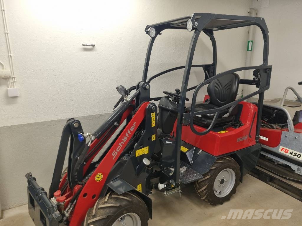 Schäffer 1622 Mininakladače