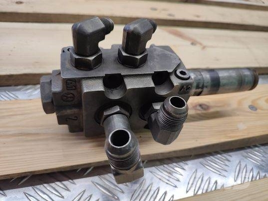 Massey Ferguson 9407 (3579640) solenoid valve Hydraulika
