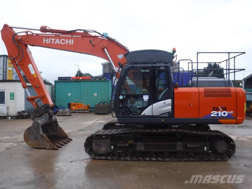 あう Hitachi ZX 210 LC-6, 2021, Luton, Bedfordshire, United