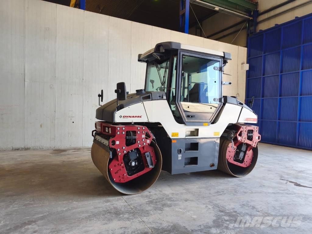 Dynapac CG 2300 ضاغطات التربة
