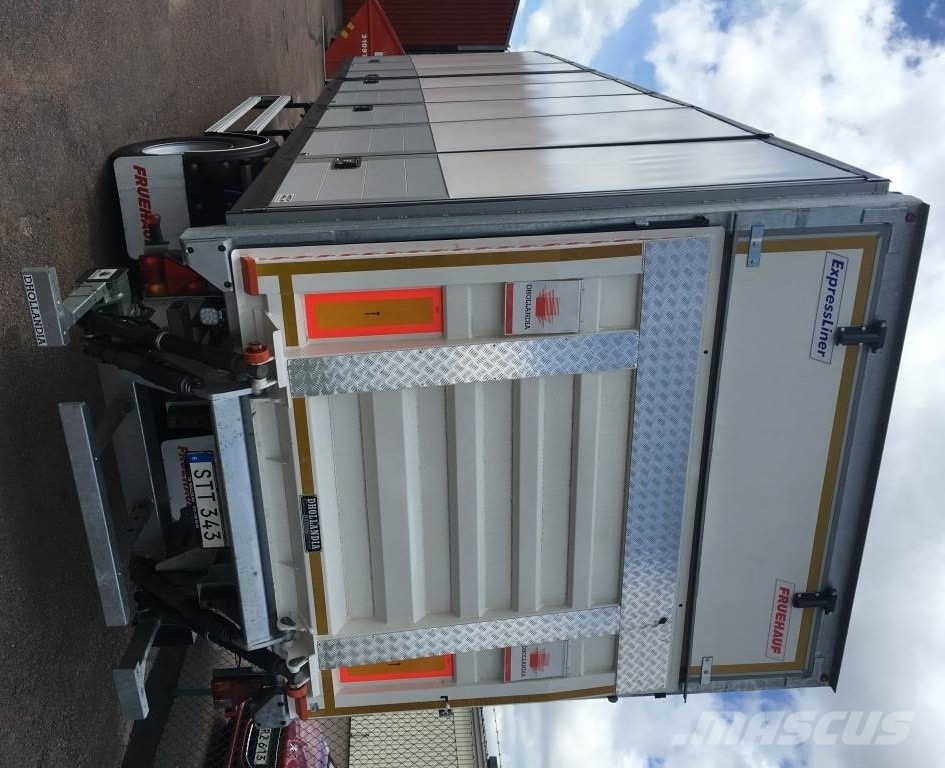 Fruehauf Citytrailer öppningsbar sida. Citytrailers