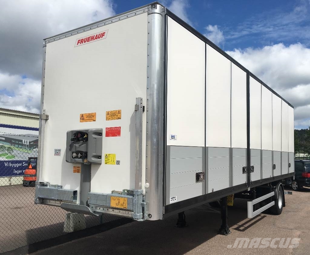 Fruehauf Citytrailer öppningsbar sida. Citytrailers