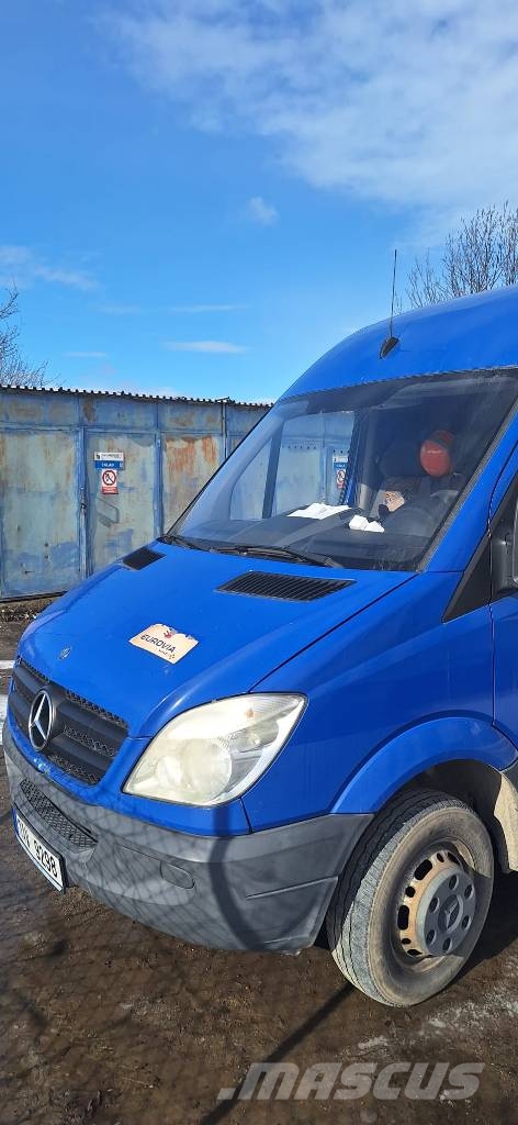 Mercedes-Benz Sprinter 511 CDI Панельні фургони