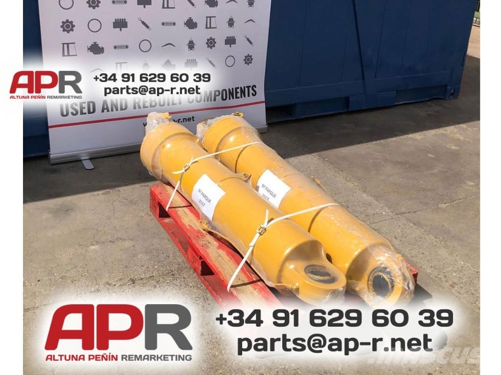 Komatsu HD 785-5 / HOIST CYLINDER ASSY. / 561-63-80021 Hidráulicos