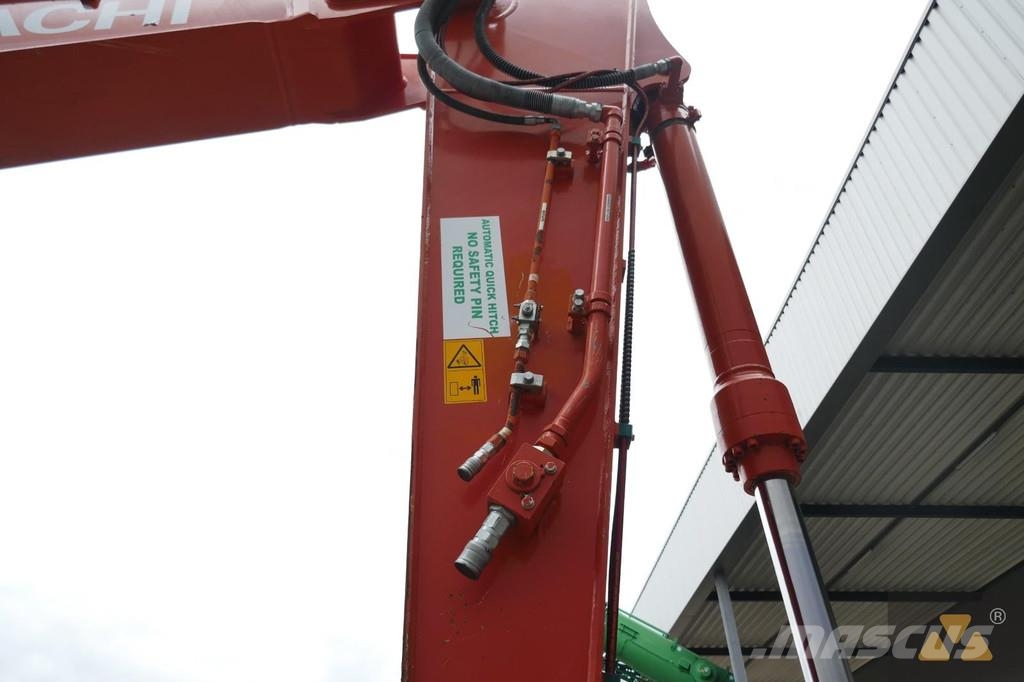 Hitachi ZX225USLC-6 Kāpurķēžu ekskavatori