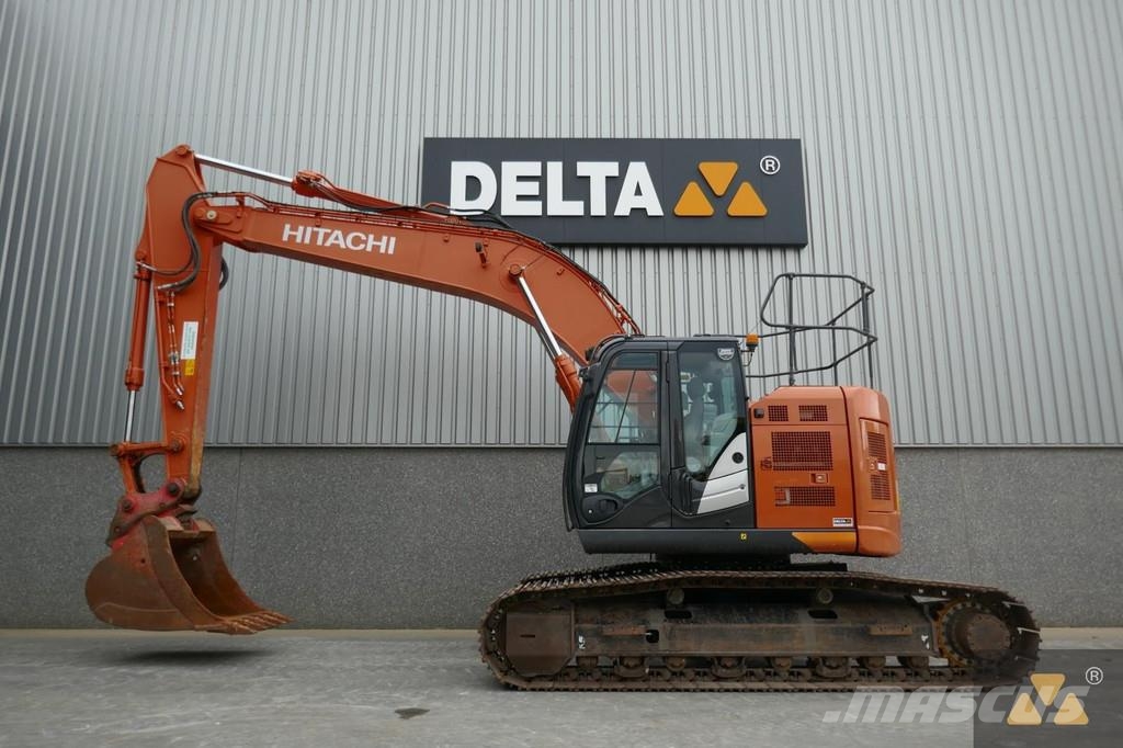 Hitachi ZX225USLC-6, 2021, Deurne, Netherlands - Used crawler