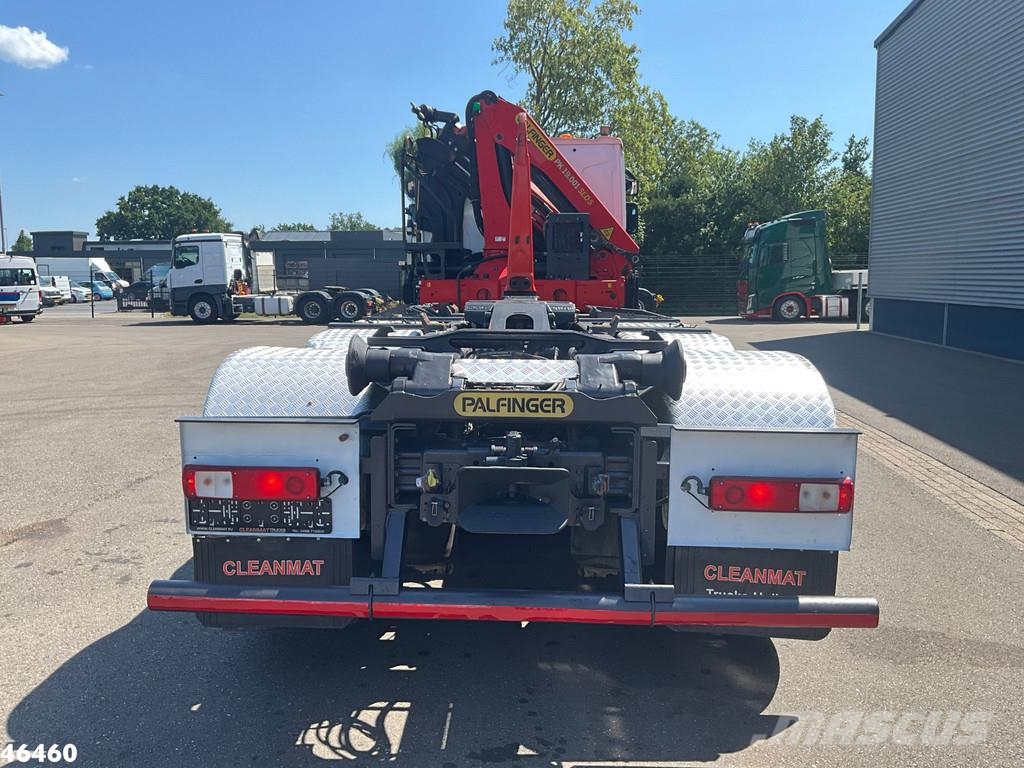 Renault C 460 Euro 6 8x4 Palfinger 19 Tonmeter laadkraan Abrollkipper