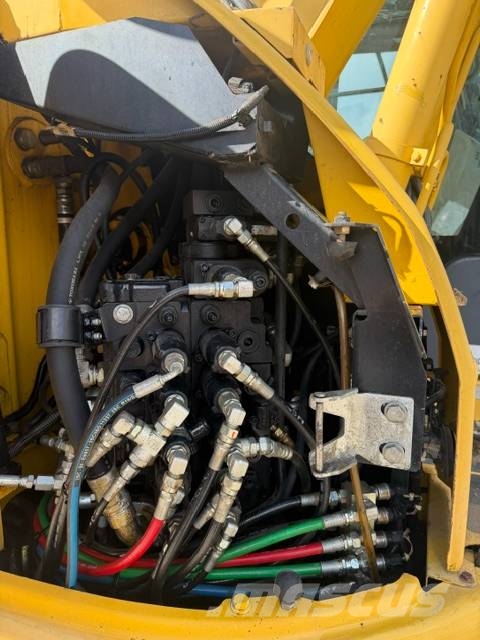 New Holland E 140 C SR Crawler excavators