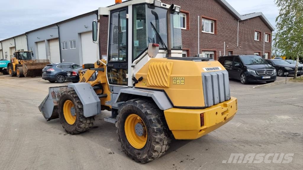 Liebherr L 508 Pale gommate