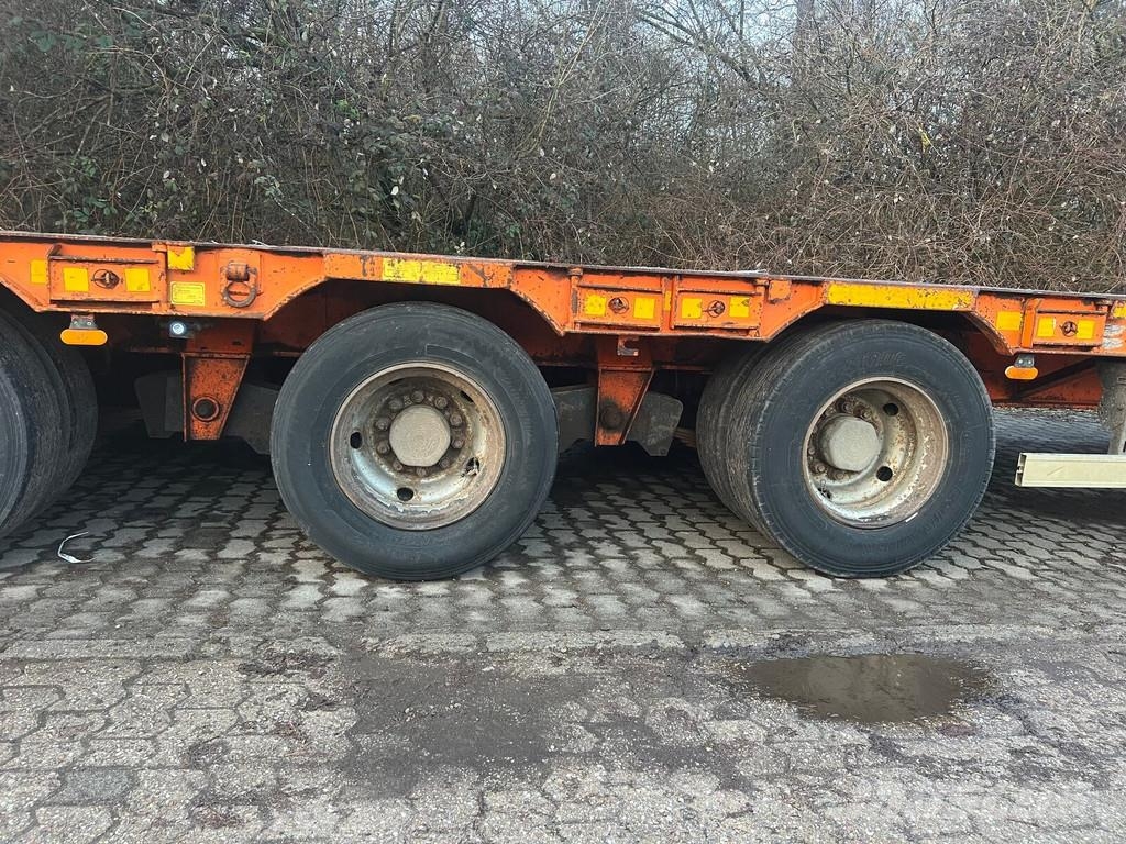 Actm S46315 C/HC Semi remorque surbaissée