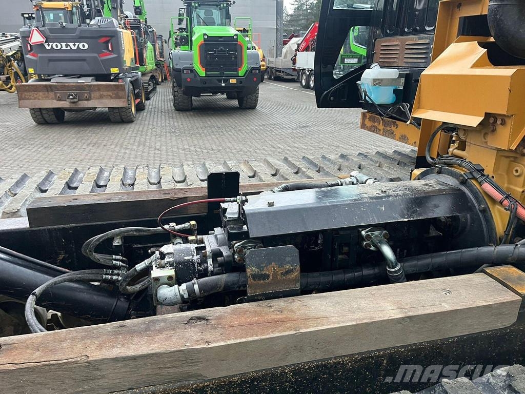 Morooka MST 3000 V D Vikšrinė savivartė technika