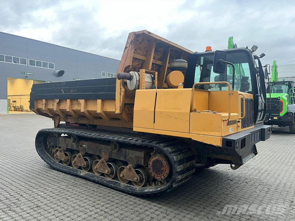 Morooka MST 3000 V D Vikšrinė savivartė technika