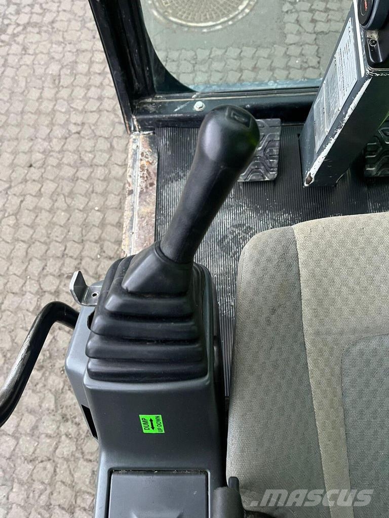 Morooka MST 3000 V D Vikšrinė savivartė technika