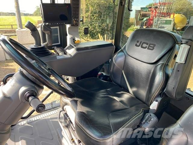 JCB 4220 Fastrac Tracteur
