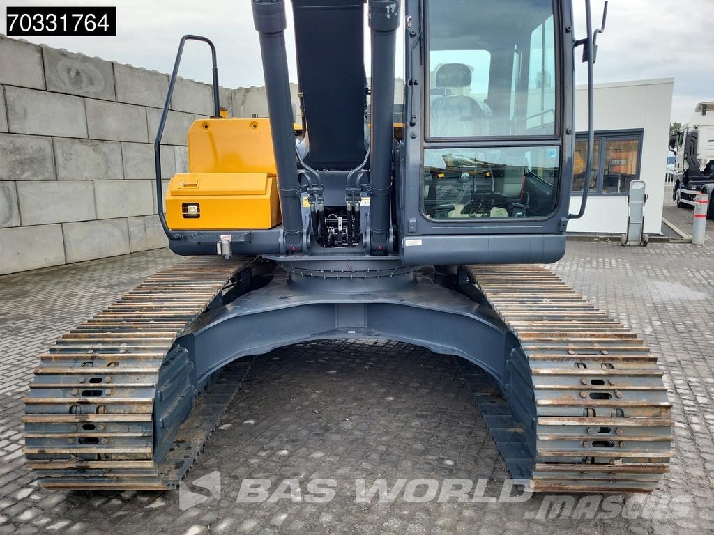 Hyundai R215 L Gravemaskiner på larvebånd