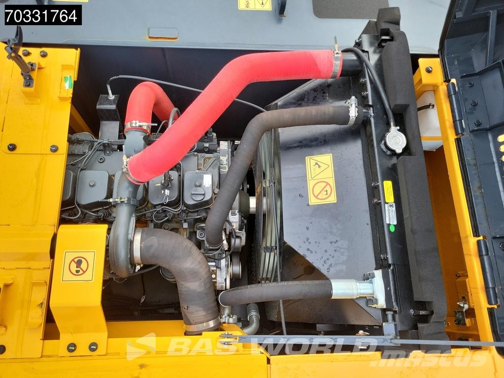 Hyundai R215 L Gravemaskiner på larvebånd